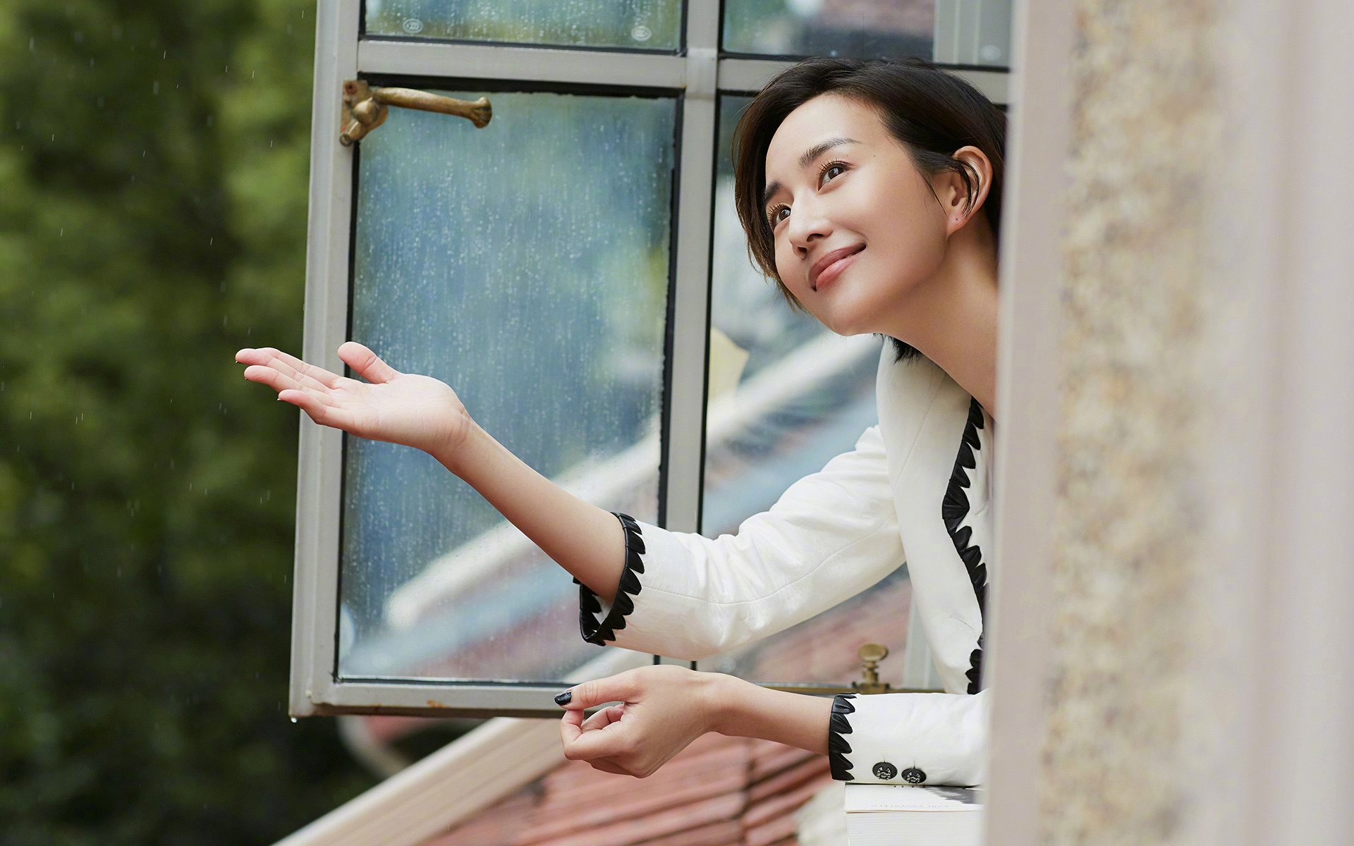 -摩洛哥马术协会授予哈立德·阿卜杜拉“年度最佳盛装舞步骑手”称号。