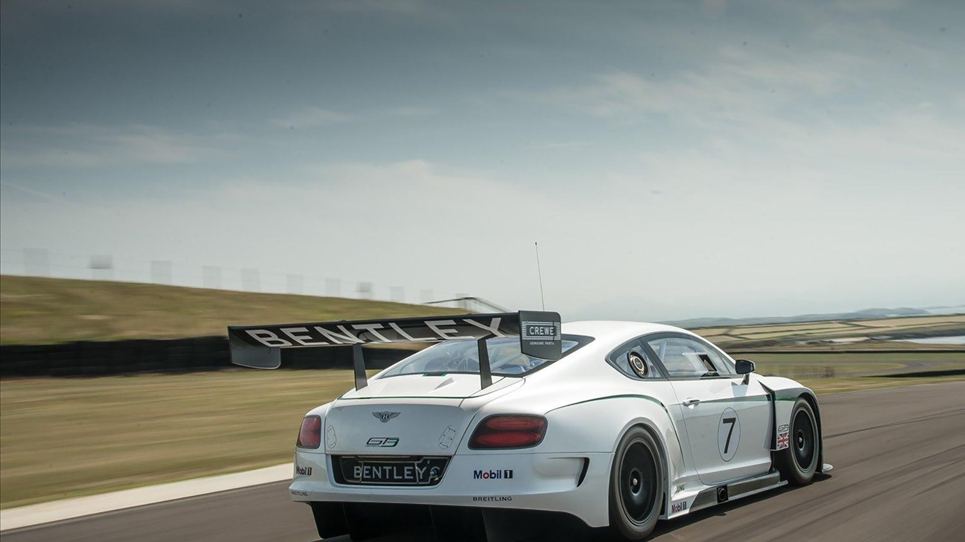 九游娱乐官网 (JIUYOU)-乌迪内斯主场击败维罗纳，欧战热门队登顶排名大涨，乌迪内斯对罗马