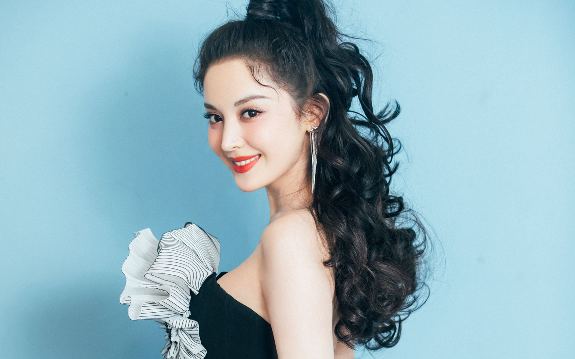 JiuyouAPP下载-摩纳哥中场组织严密，或将掌控比赛节奏，摩纳哥官方