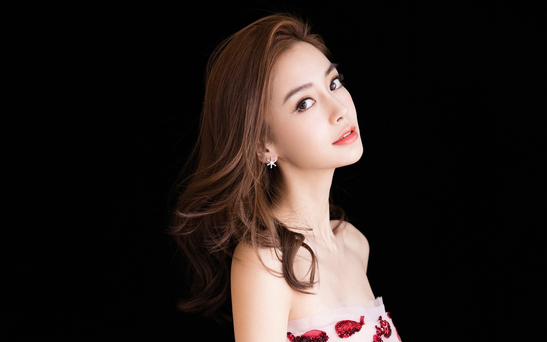 JiuyouAPP下载-深圳领航队后场组织串联能力提升明显，深圳领航员青年队