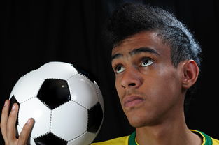 9游-法甲球队融合心理干预提升球员抗压能力研究